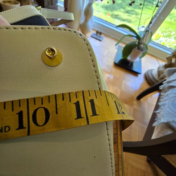 Town Shoes - Nautical Vintage White Leather & Navy Fabric Shoulder Bag​ - Picture 10 of 14